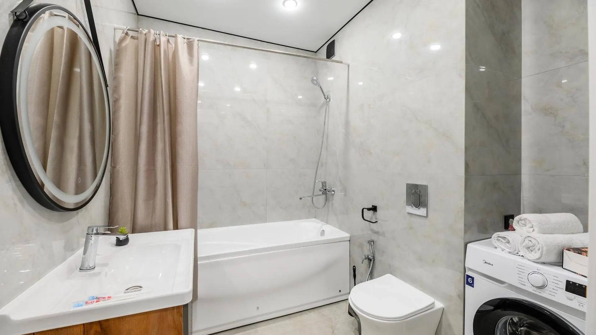 Apartment Сдается Уютная 2-Комнатная Квартира Жк Green City Almaty
