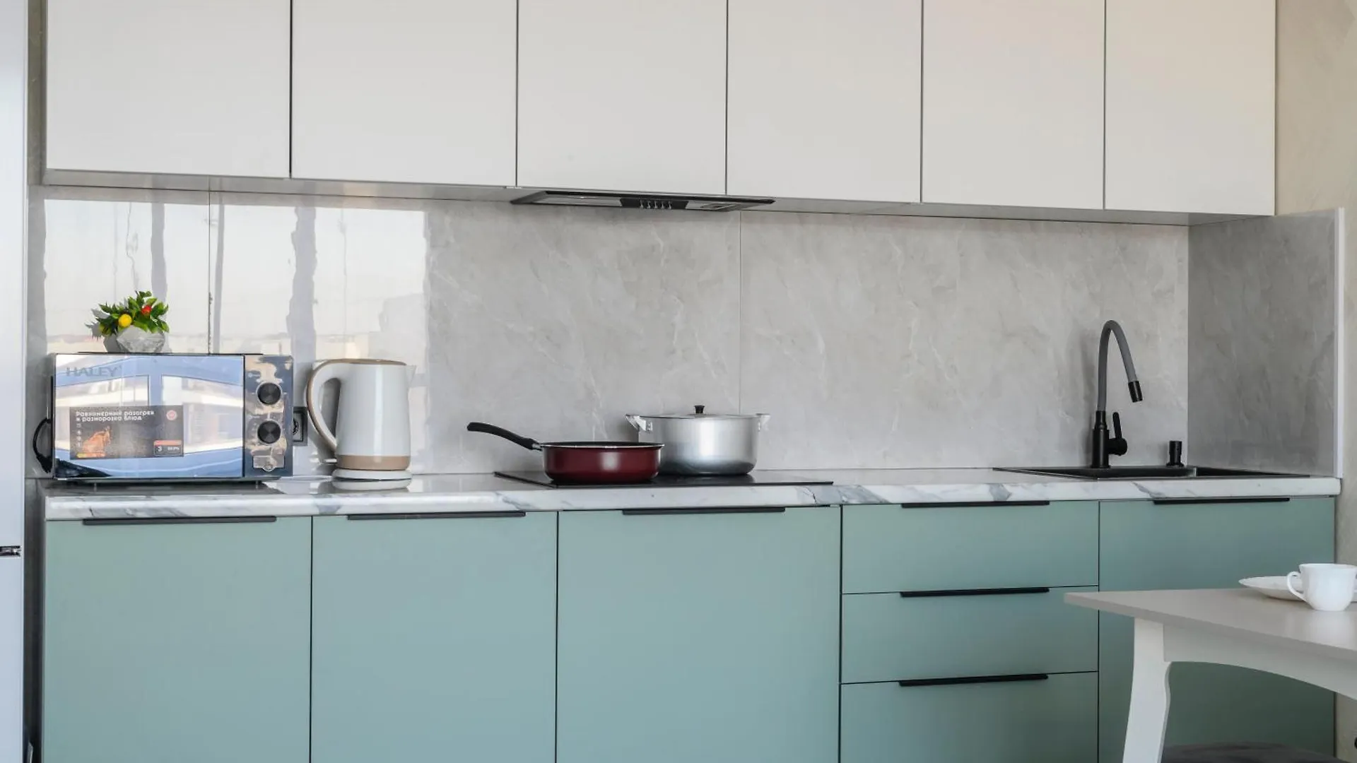Apartment Сдается Уютная 2-Комнатная Квартира Жк Green City Almaty