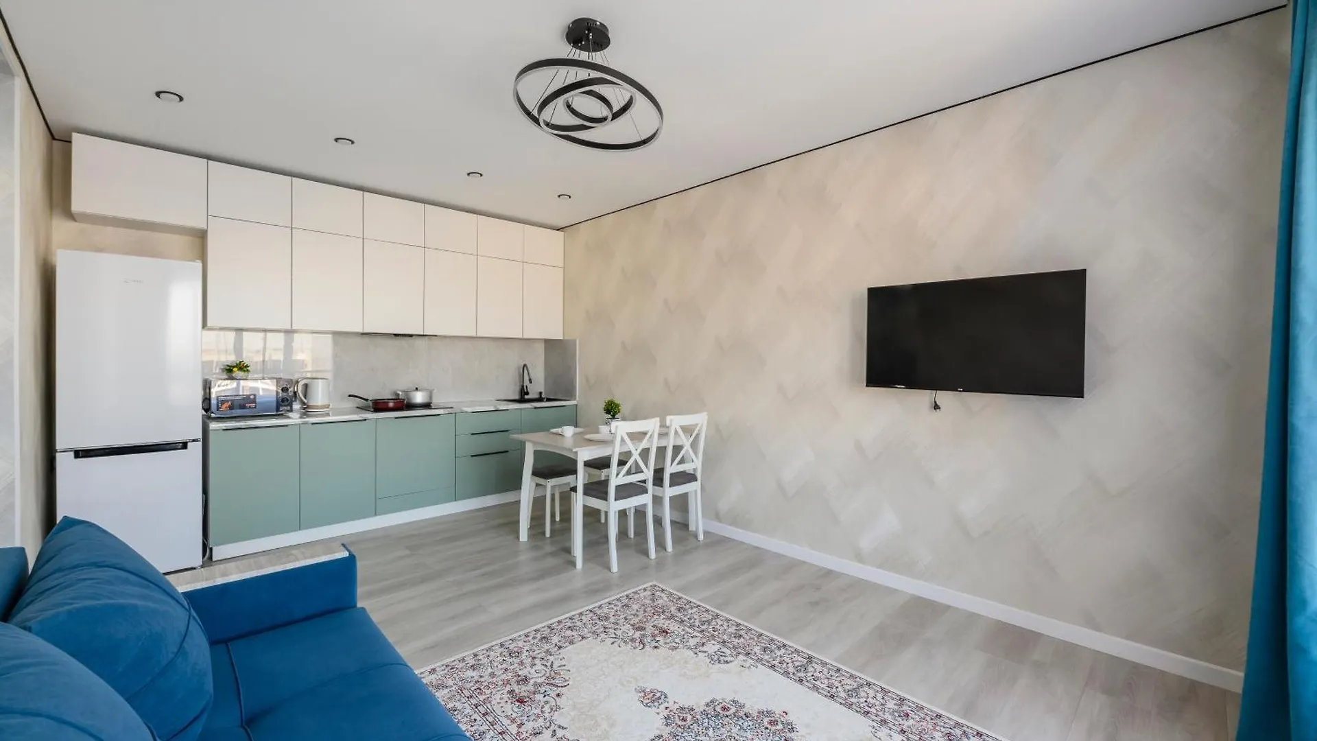 Сдается Уютная 2-Комнатная Квартира Жк Green City Almaty Apartment