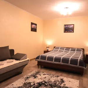 Nadezhda On Kabanbay Batyr St 79 Апартаменты